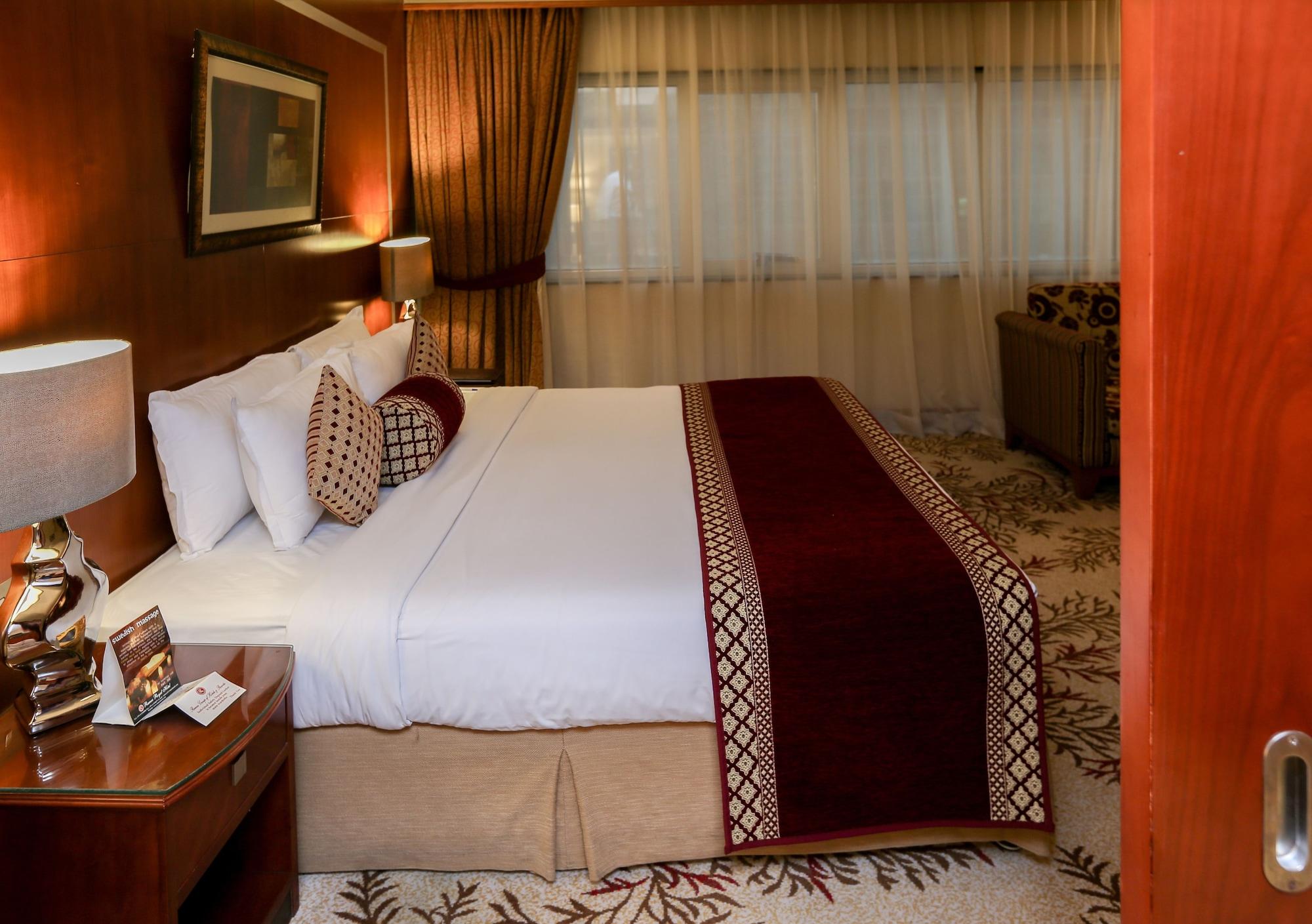 Ramee Royal Hotel Dubai Exterior foto
