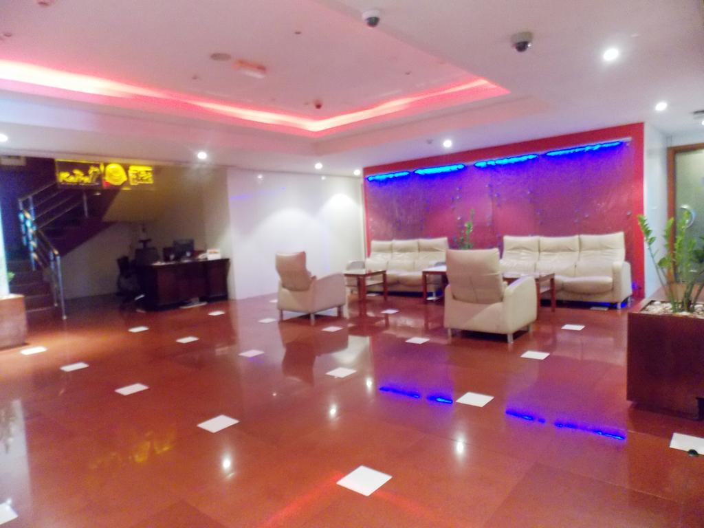 Ramee Royal Hotel Dubai Exterior foto