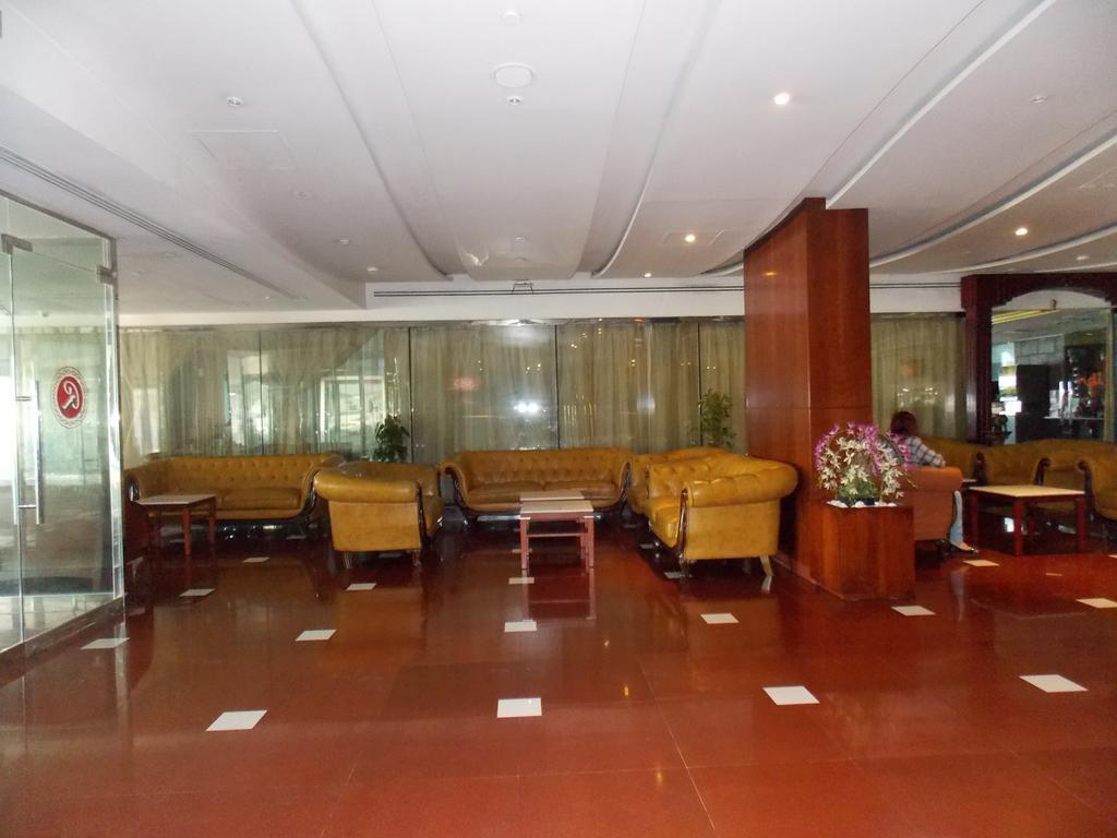 Ramee Royal Hotel Dubai Exterior foto