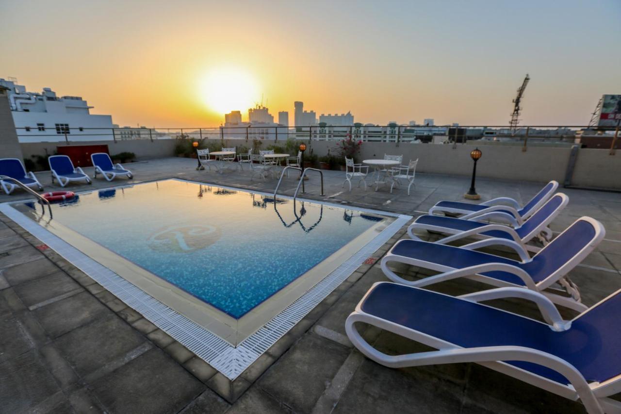Ramee Royal Hotel Dubai Exterior foto